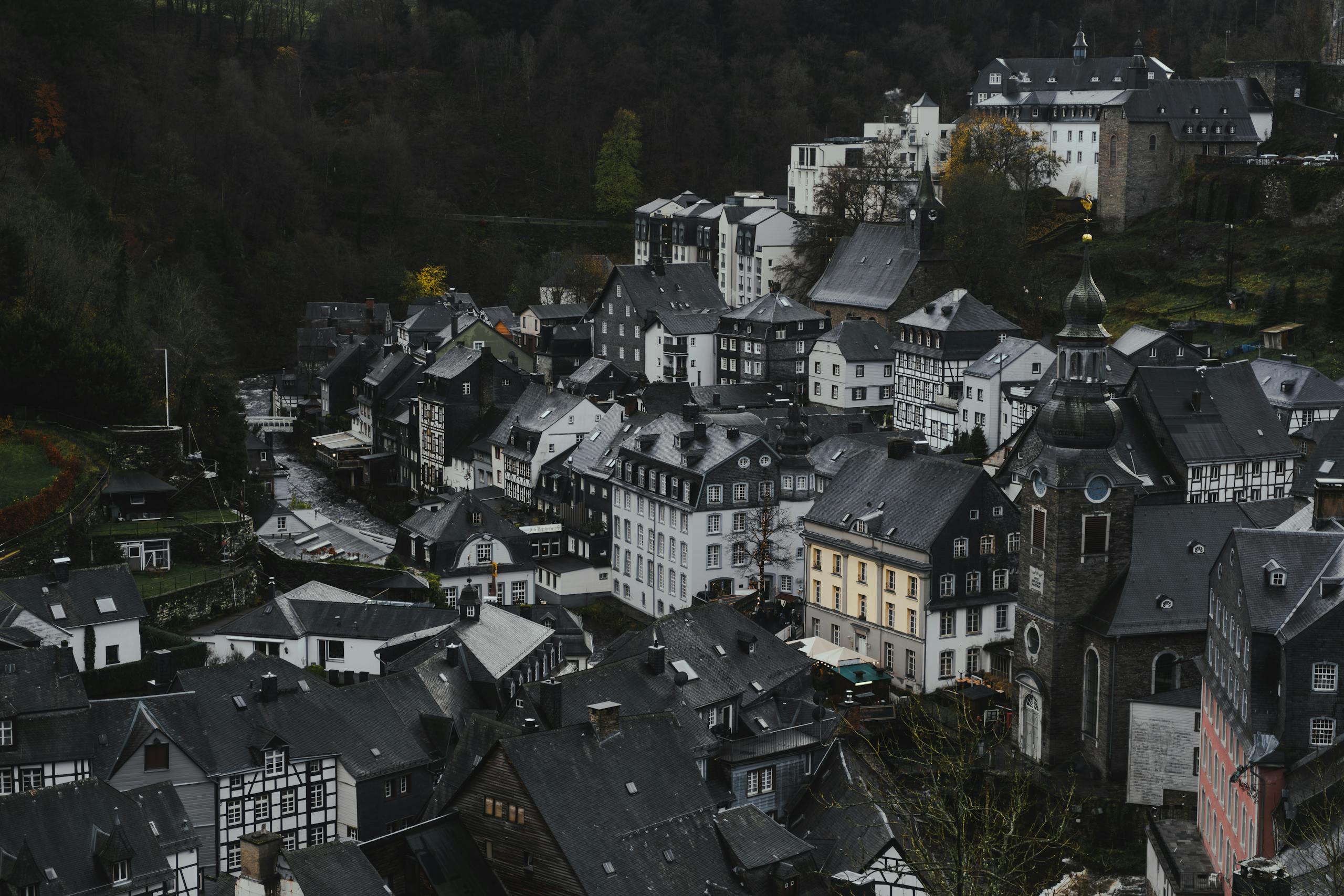Monschau-innenstadt-sehenswürdigkeiten