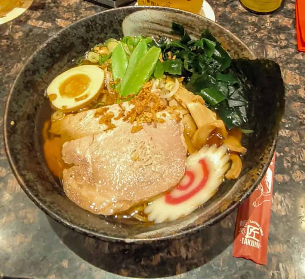%fil Little Tokyo Düsseldorf Guide – Die besten Ramen, Bubble Tea & Geheimtipps im Asienviertel