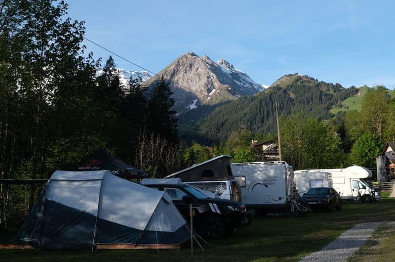 Was kostet ein Campingurlaub? Preise, Beispiele & unsere Erfahrungen